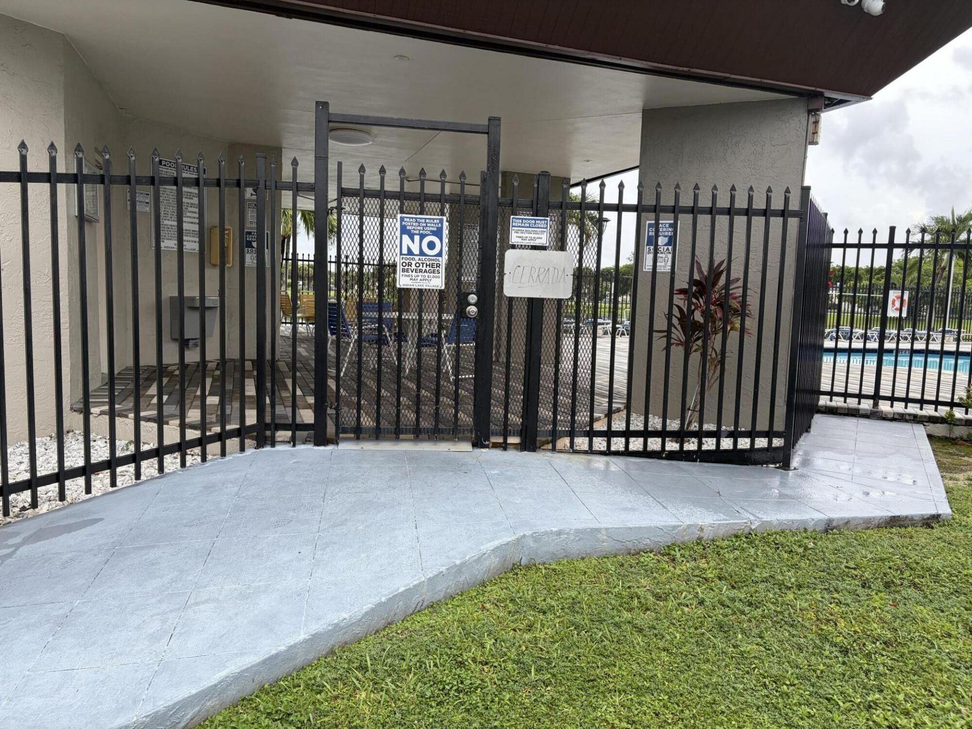 10292 NW 9th Street Circle, Unit 103, Miami, FL 33172 Photo