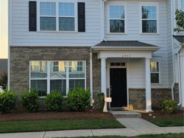 1751 Eastfall Street , Kernersville, NC 27284
