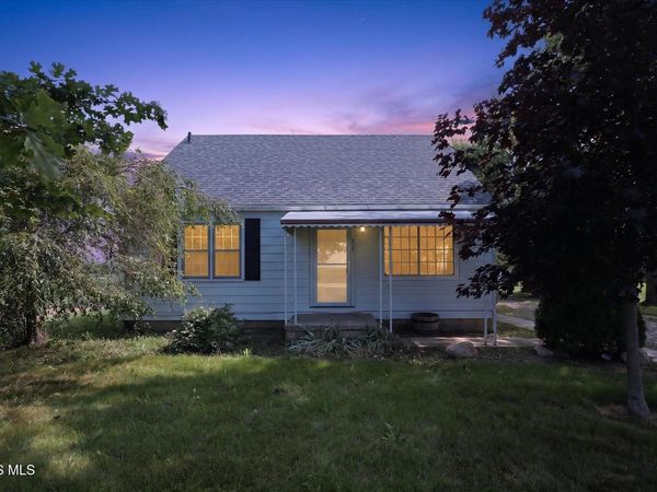 4214 Kilburn Road , Berkey, OH 43504