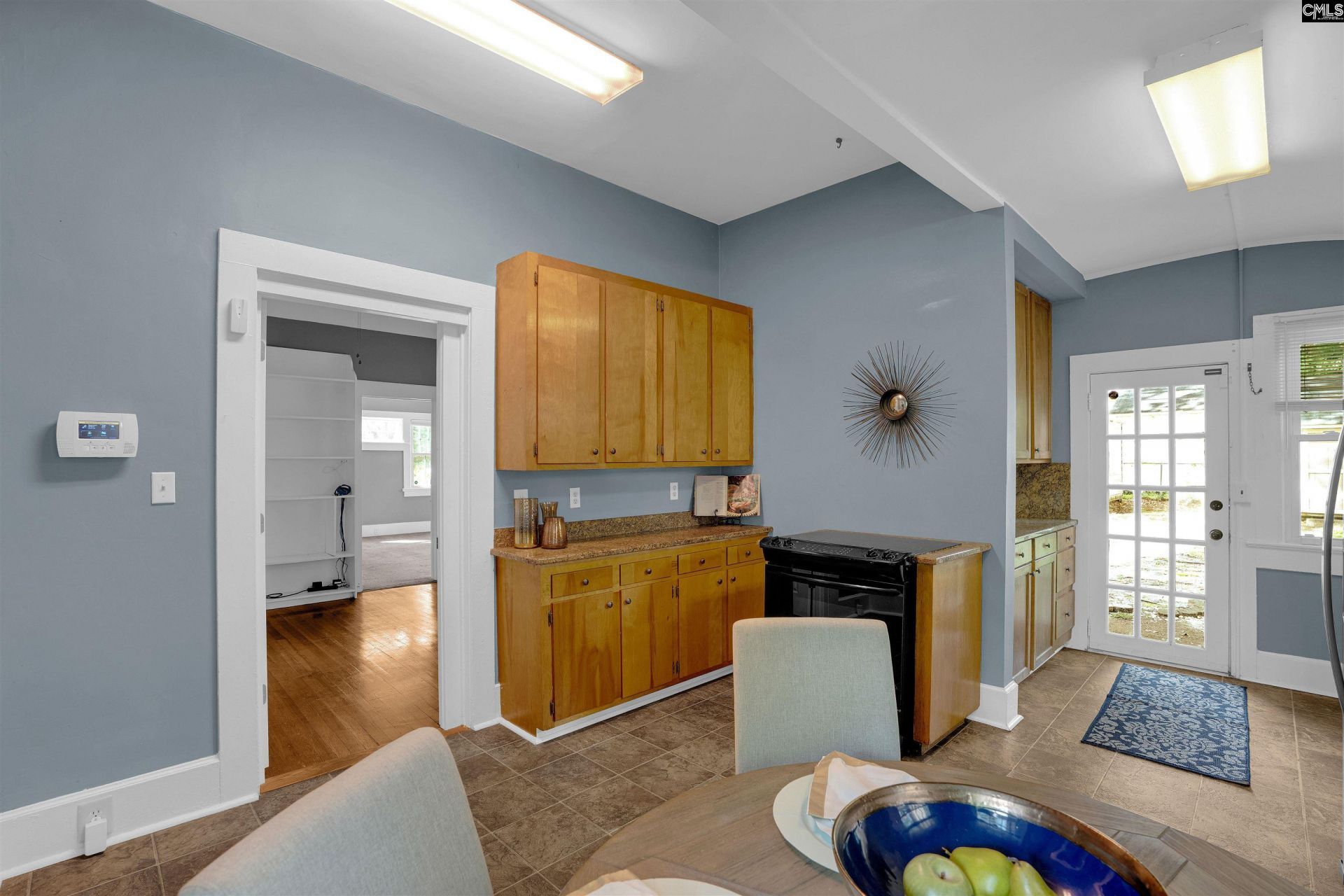 305 S Saluda Avenue Photo 20