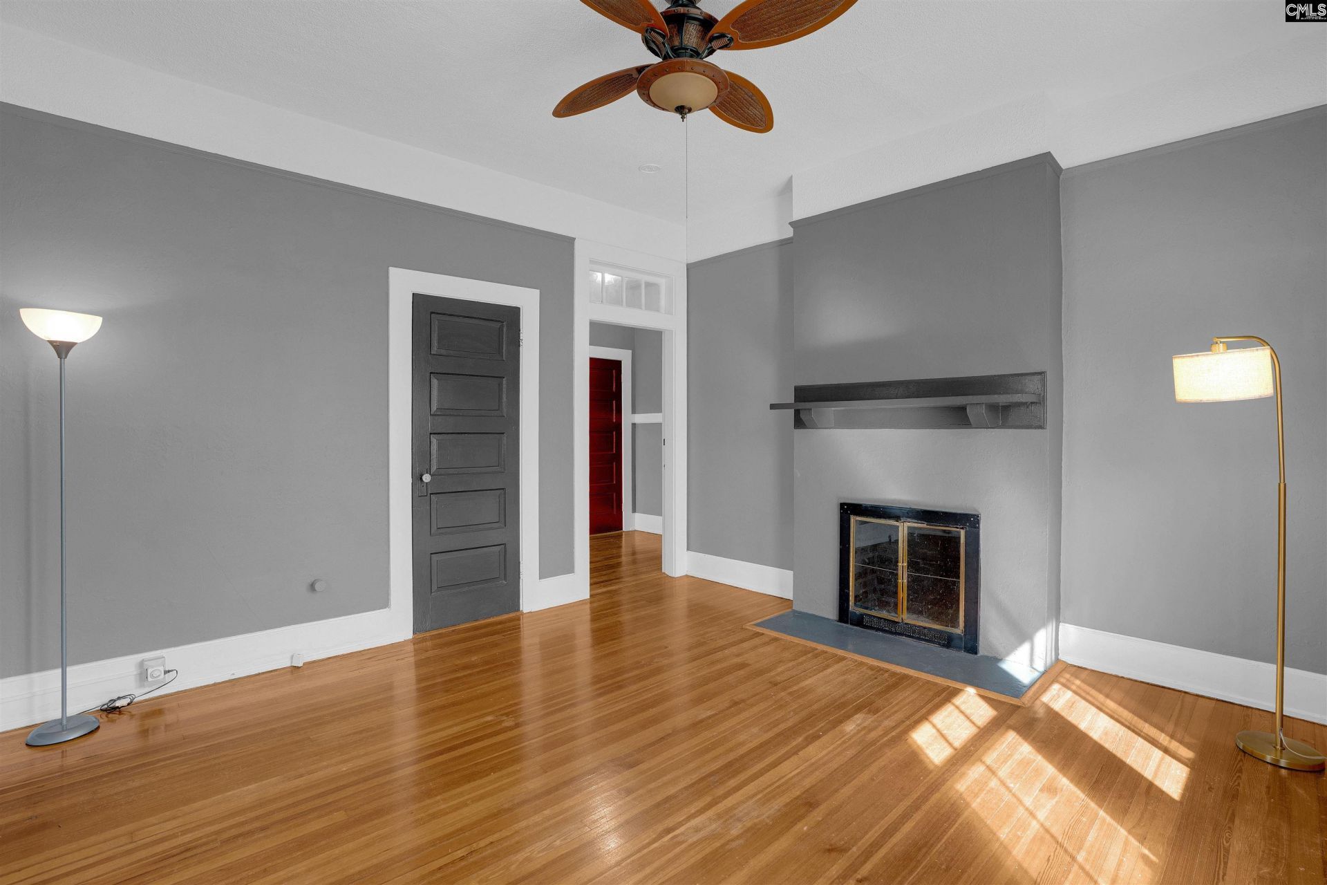 305 S Saluda Avenue Photo 32