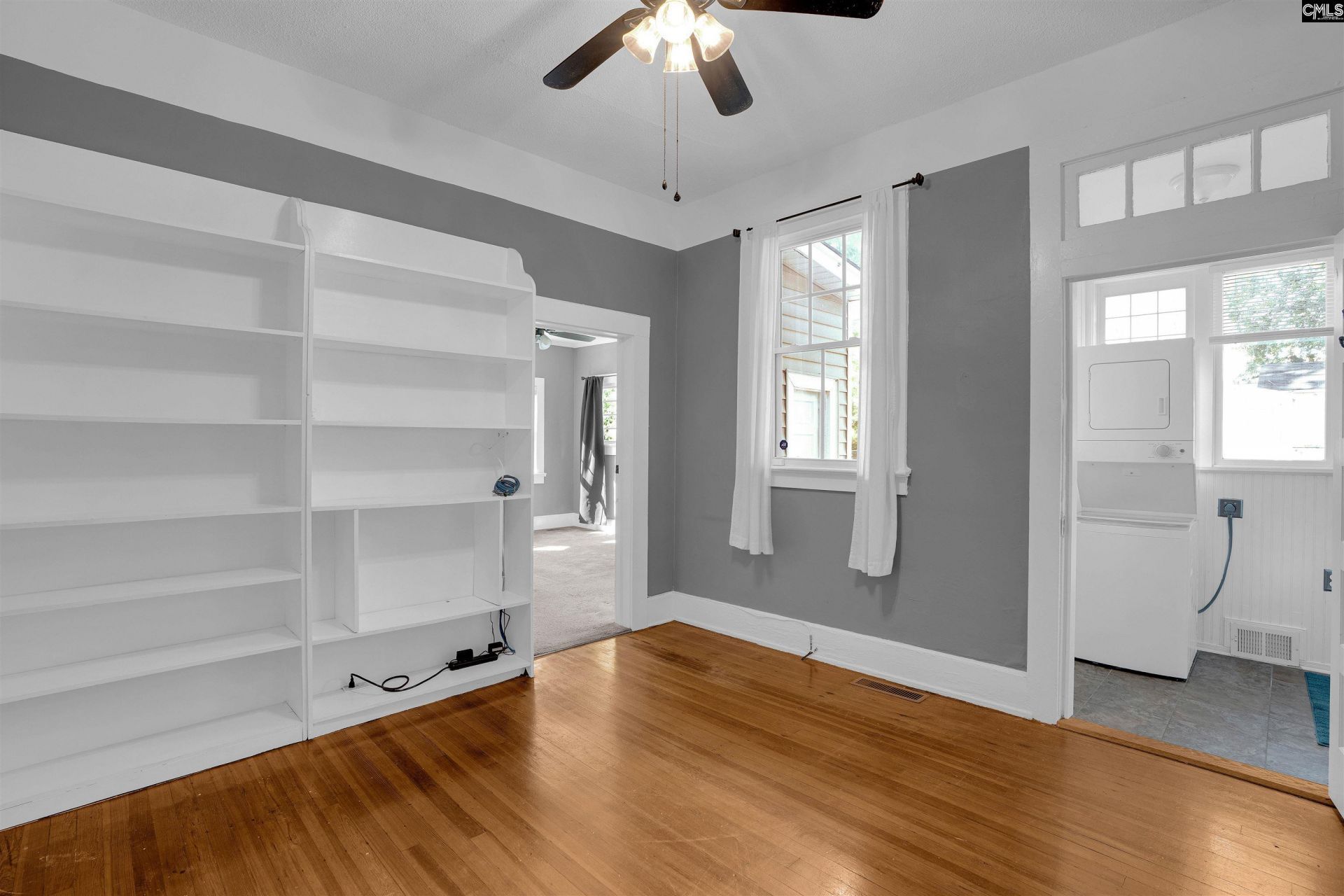 305 S Saluda Avenue Photo 34