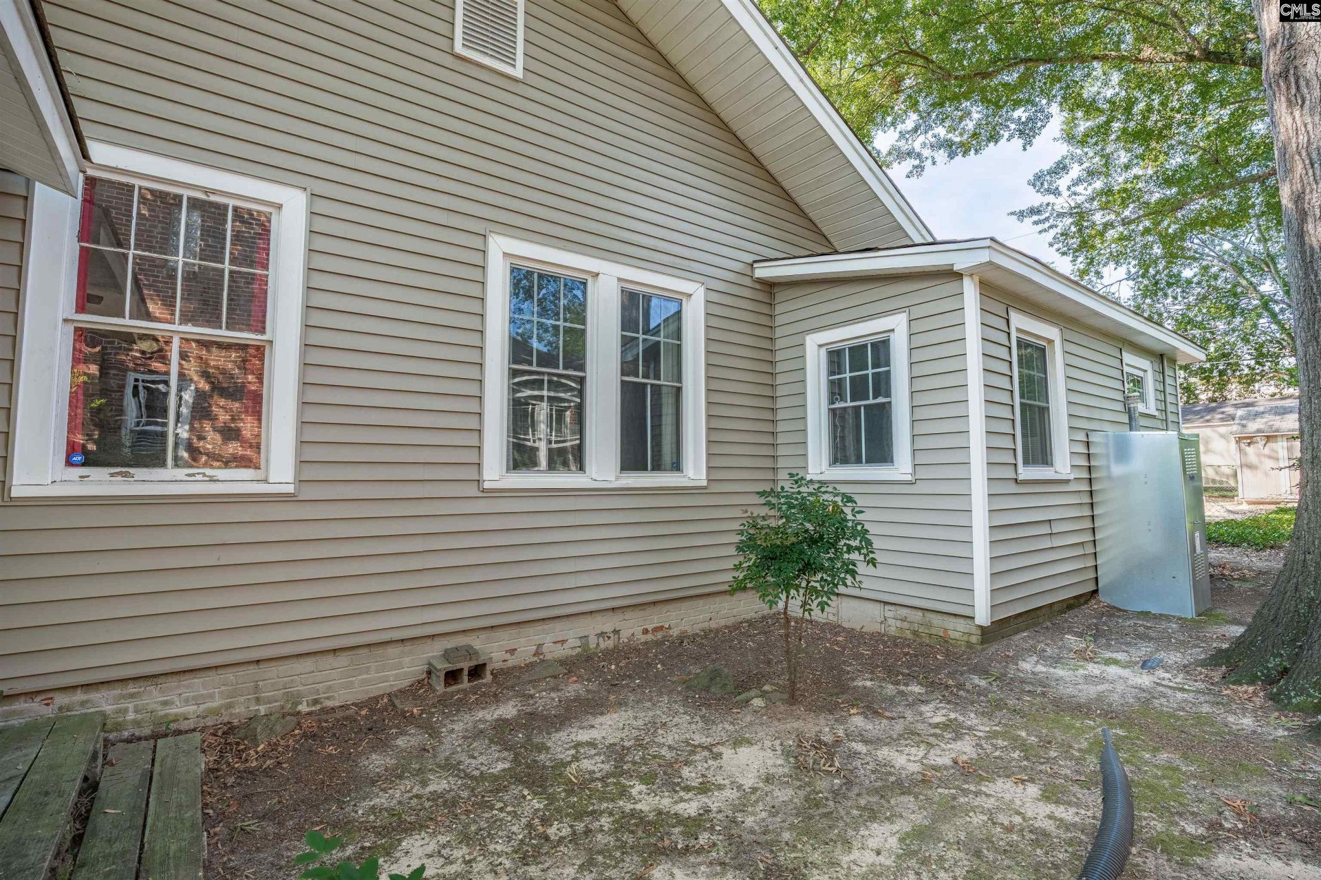 305 S Saluda Avenue Photo 42