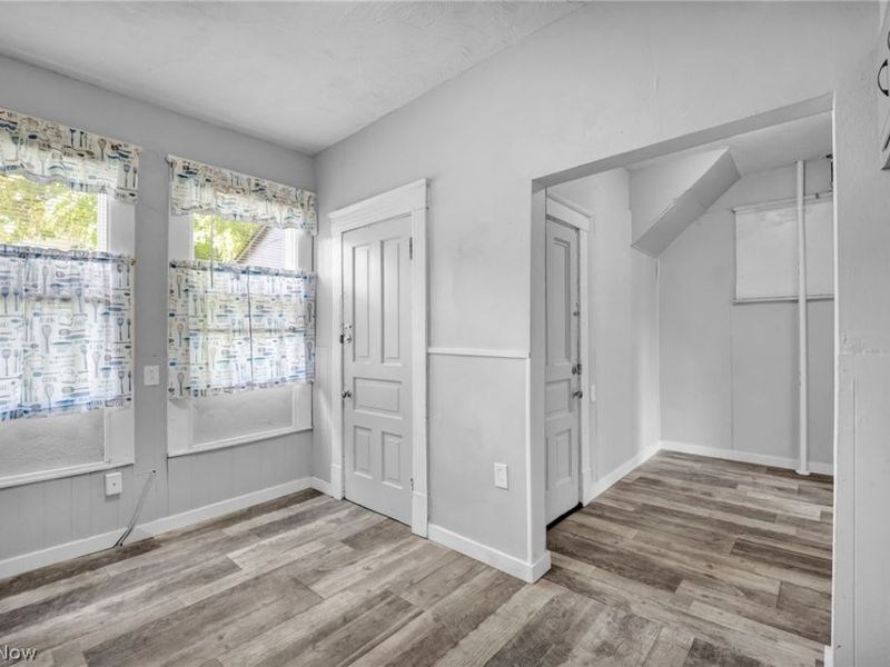 8311 Decker Avenue, Cleveland, OH 44103 Photo 16