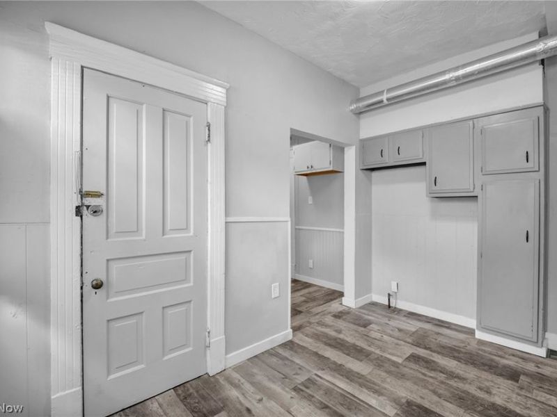 8311 Decker Avenue, Cleveland, OH 44103 Photo 19