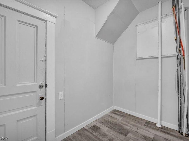 8311 Decker Avenue, Cleveland, OH 44103 Photo 23