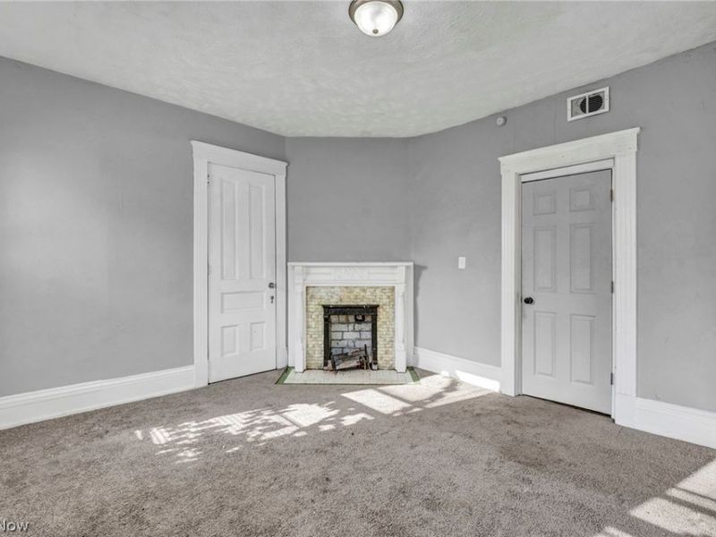 8311 Decker Avenue, Cleveland, OH 44103 Photo 25