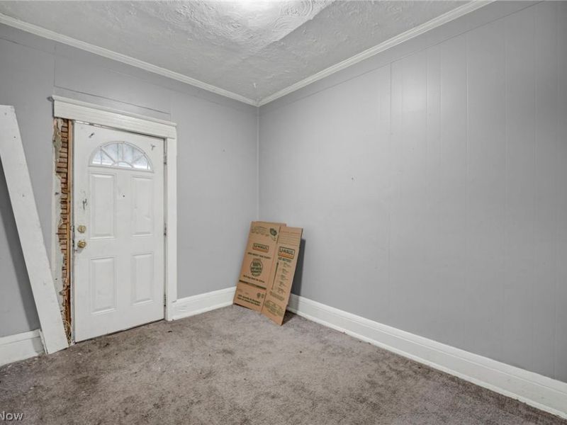 8311 Decker Avenue, Cleveland, OH 44103 Photo 5