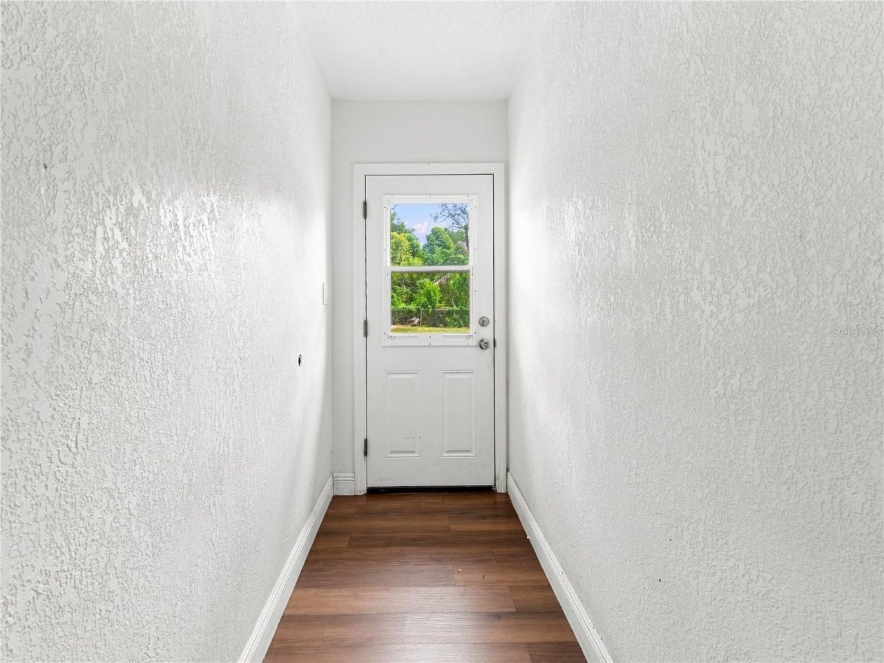8906 E Lanway Drive, Tampa, FL 33637 Photo