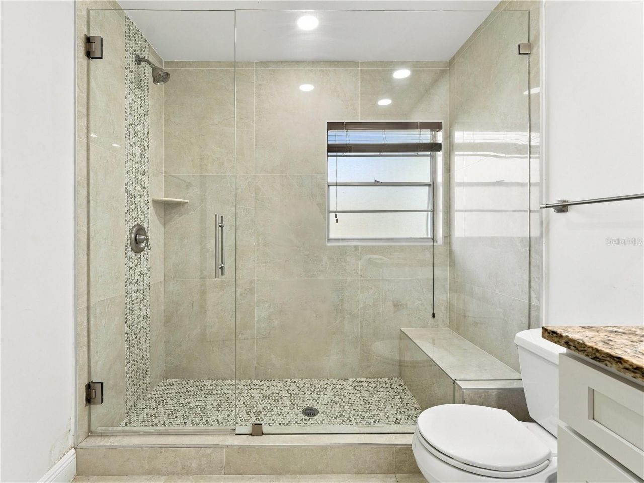 8906 E Lanway Drive, Tampa, FL 33637 Photo