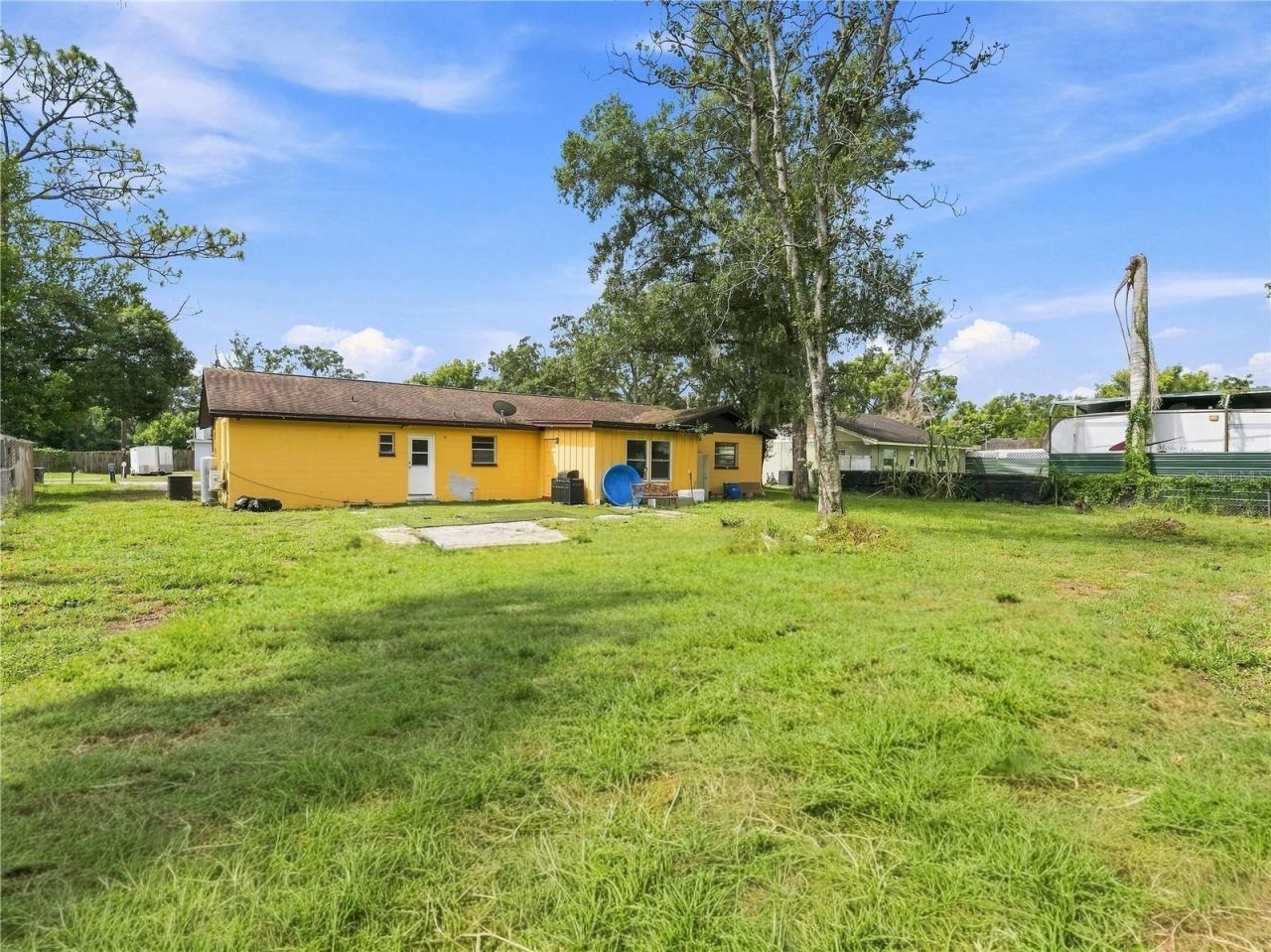8906 E Lanway Drive, Tampa, FL 33637 Photo