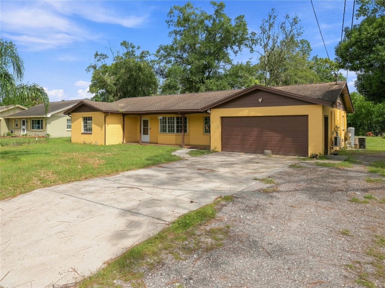 8906 E Lanway Drive, Tampa, FL 33637 Photo