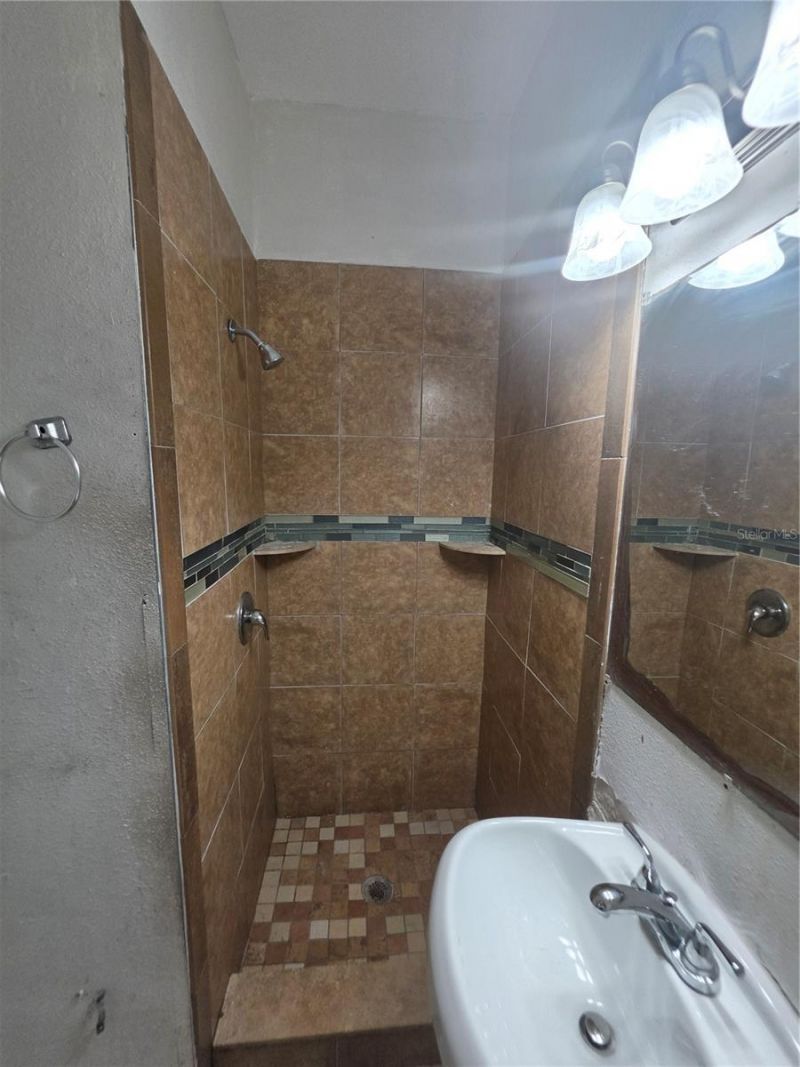 1222 17th Street W, Bradenton, FL 34205 Photo