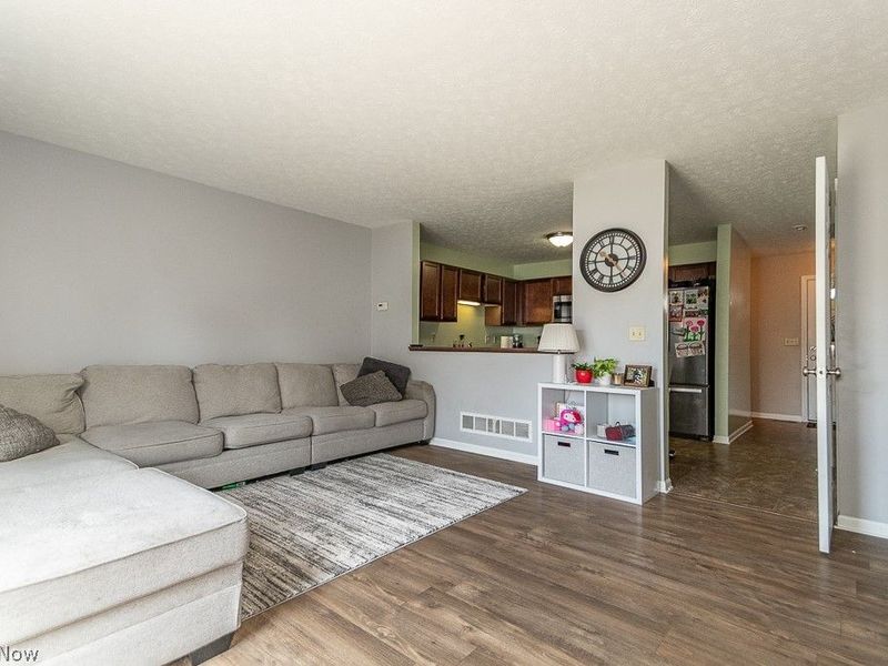 410 Rachel Lane, Avon Lake, OH 44012 Photo 7