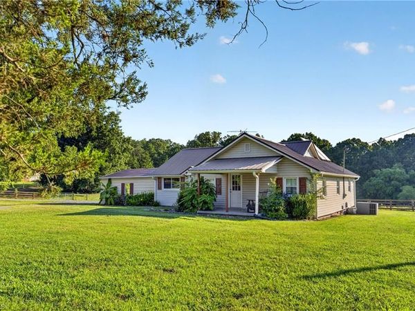 1422 Academy Road Extension, Franklinville, NC 27248