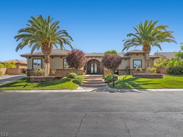 8035 Palm Cove Court, Las Vegas, NV 89129