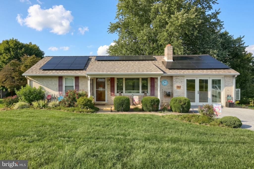 7213 YELLOW CHURCH ROAD , SEVEN VALLEYS, PA 17360