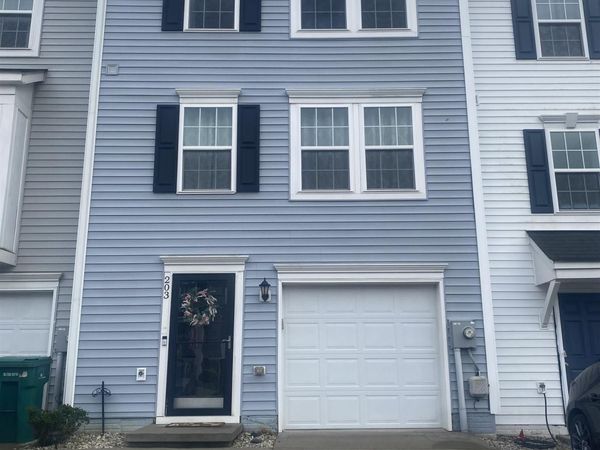 203 Queensbury Court, White Hall, WV 26554