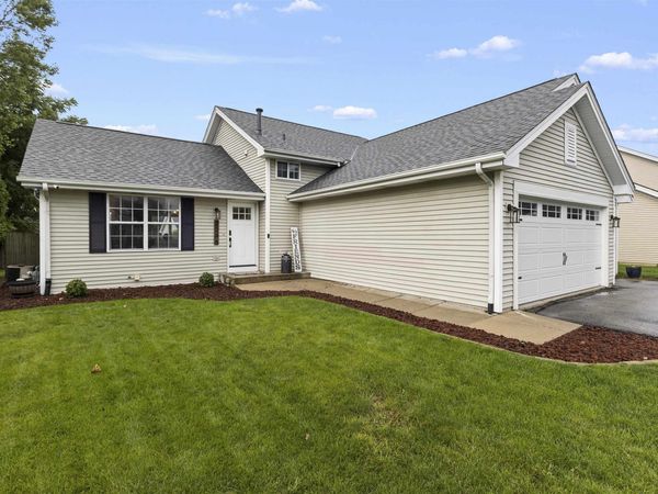 2246 Tumbleweed Lane, Beloit, WI 53511