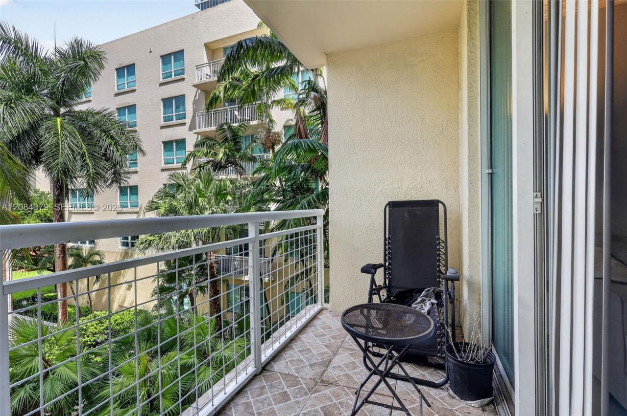 2000 N Bayshore Dr , Unit 317, Miami, FL 33137 Photo