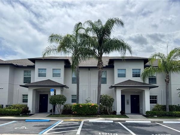 9077 Gervais CIR , Unit 904, NAPLES, FL 34120