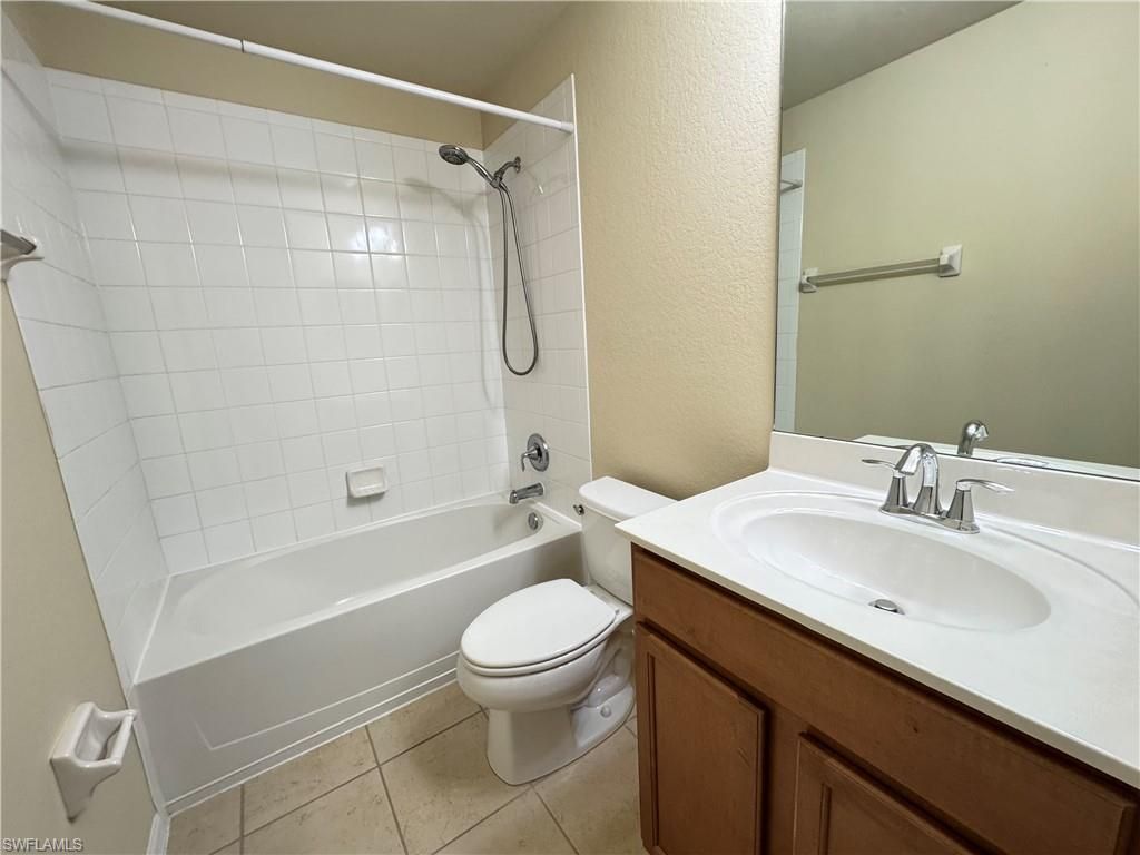9077 Gervais Cir , Unit 904, Naples, FL 34120 Photo