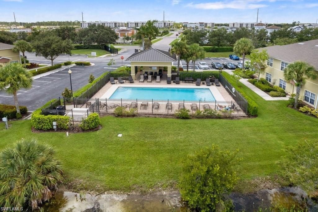 9077 Gervais Cir , Unit 904, Naples, FL 34120 Photo