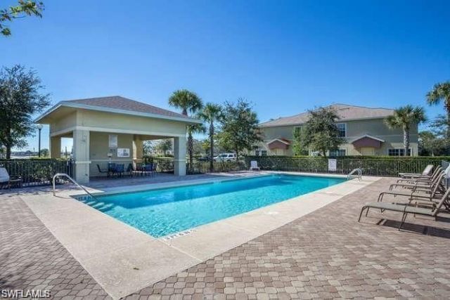 9077 Gervais Cir , Unit 904, Naples, FL 34120 Photo