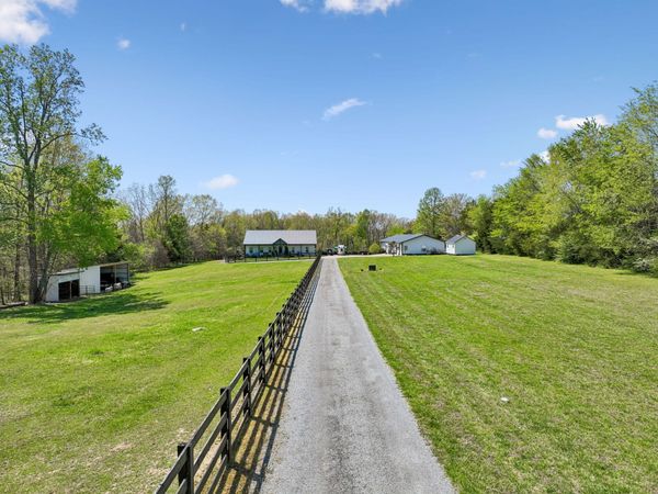 3010 Spencer Mill Rd , Bon Aqua, TN 37025