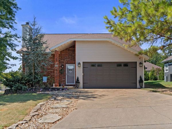 220 Lancashire Drive , Branson, MO 65616