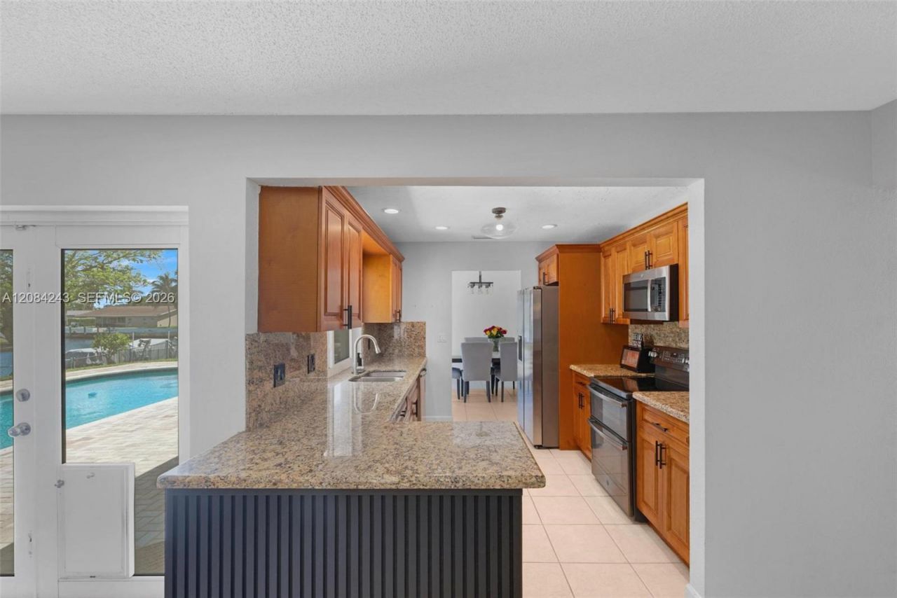6121 SW 16th St, Plantation, FL 33317 Photo