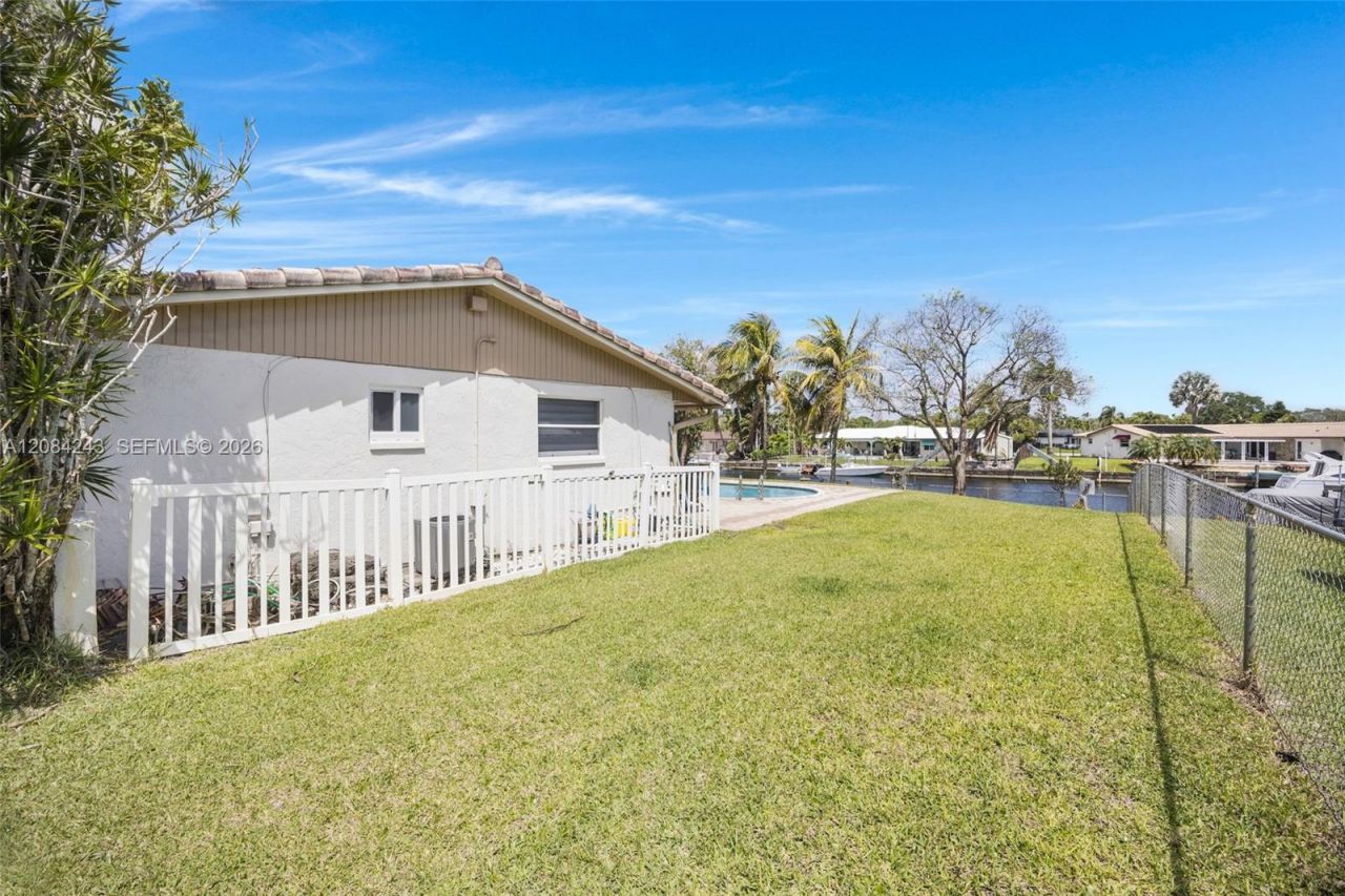 6121 SW 16th St, Plantation, FL 33317 Photo