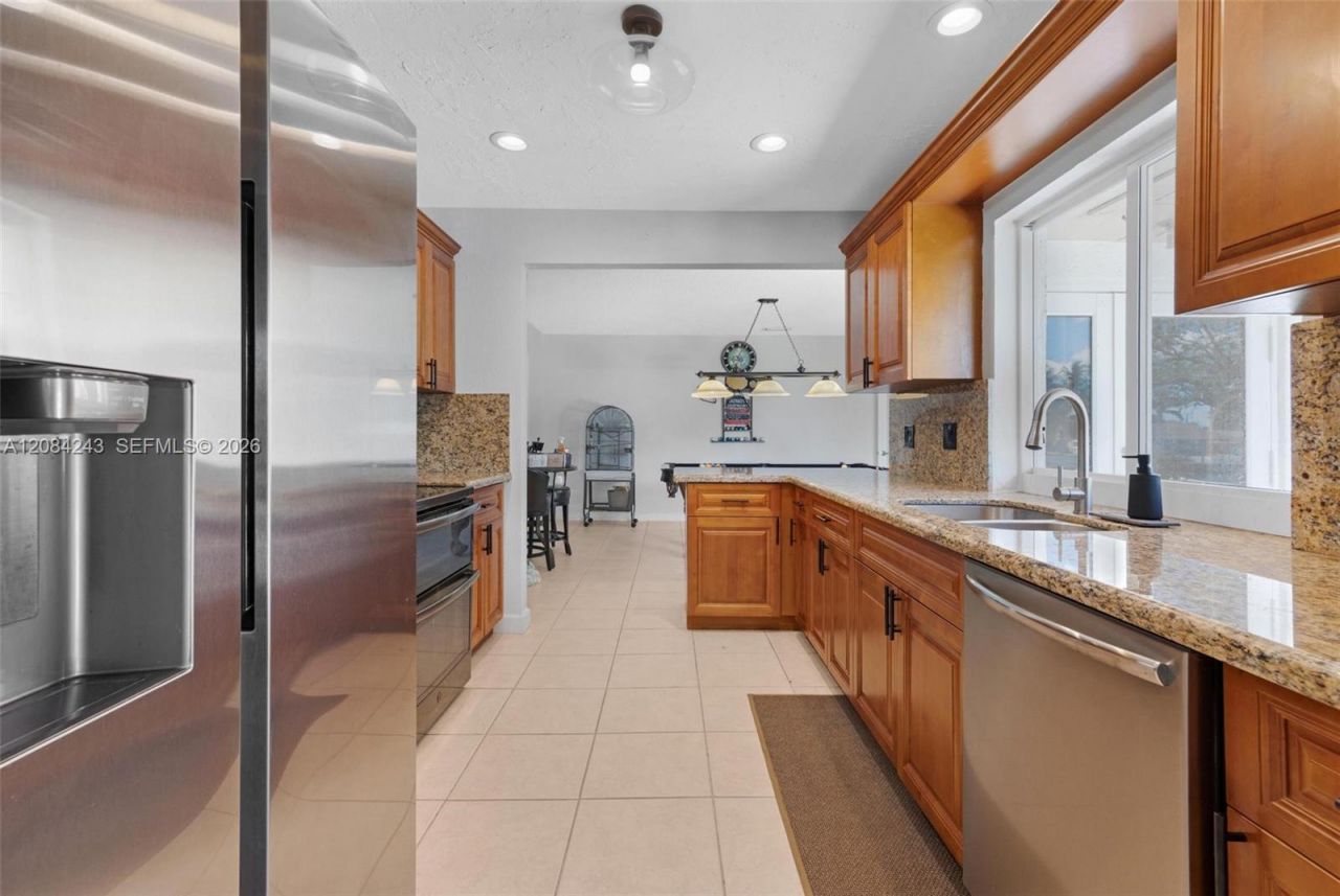6121 SW 16th St, Plantation, FL 33317 Photo