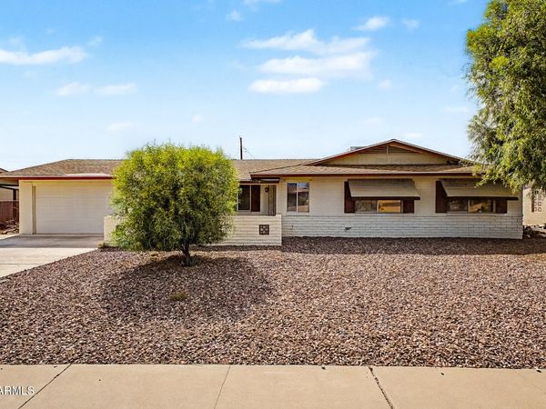 510 N 56TH Place, Mesa, AZ 85205