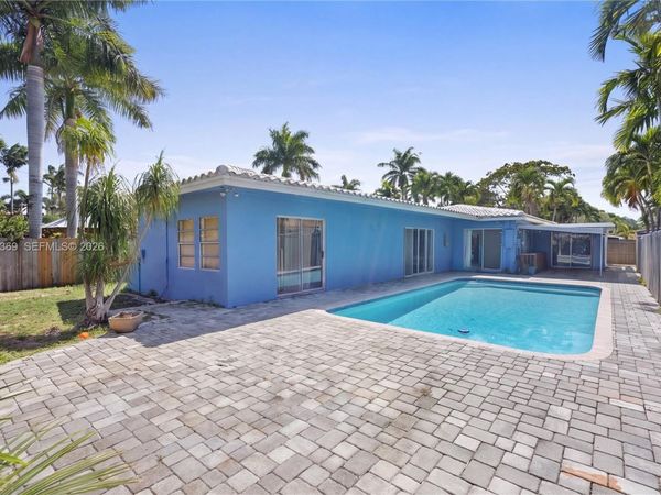 1716 NE 17th Ave , Fort Lauderdale, FL 33305