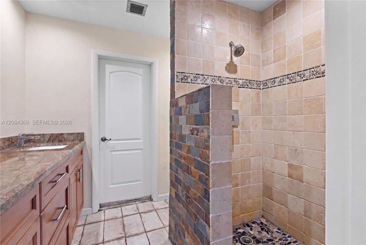 1716 NE 17th Ave , Fort Lauderdale, FL 33305 Photo