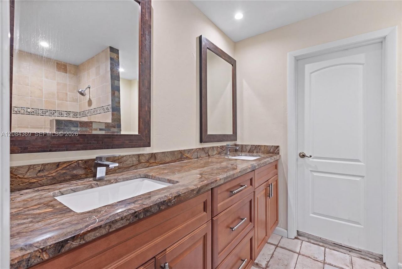 1716 NE 17th Ave , Fort Lauderdale, FL 33305 Photo
