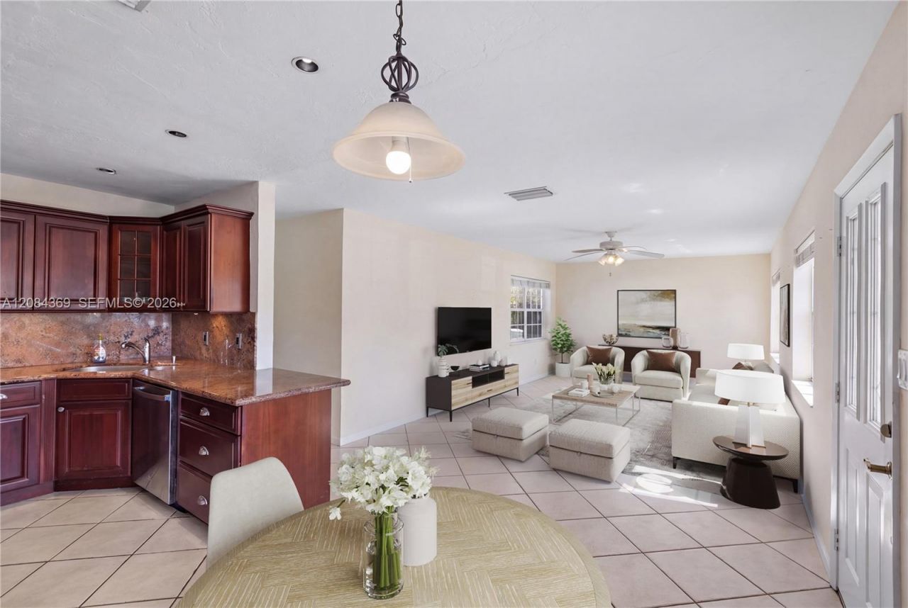 1716 NE 17th Ave , Fort Lauderdale, FL 33305 Photo
