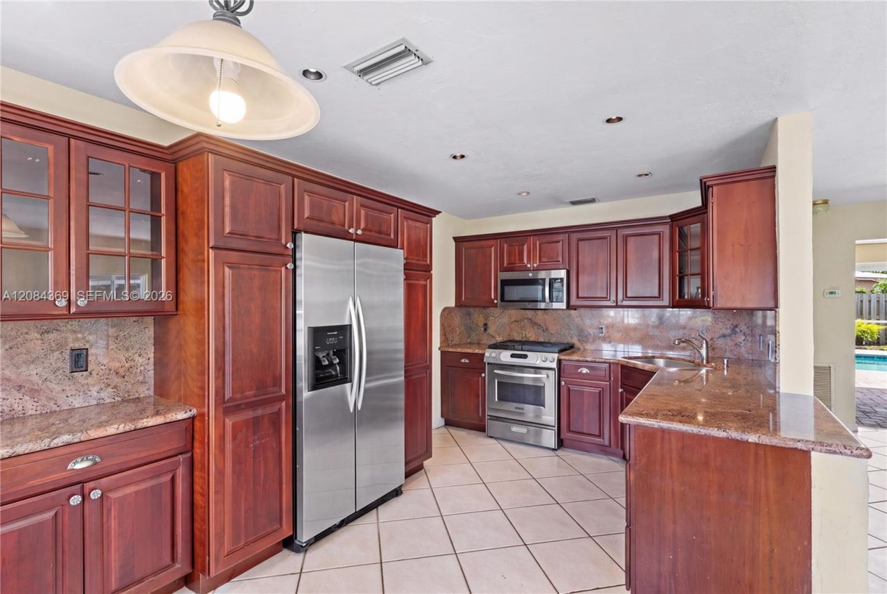 1716 NE 17th Ave , Fort Lauderdale, FL 33305 Photo