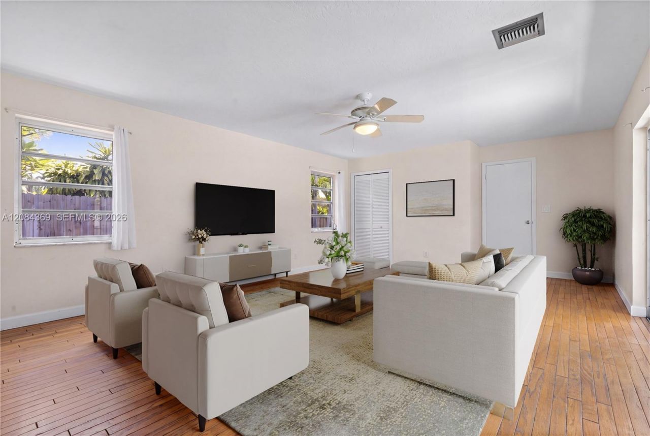 1716 NE 17th Ave , Fort Lauderdale, FL 33305 Photo