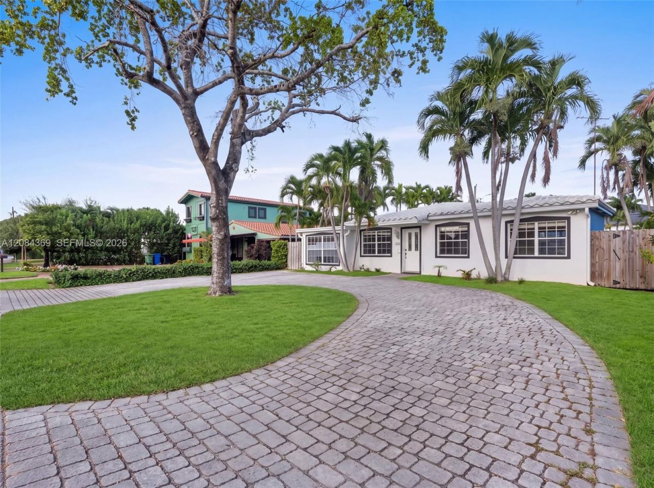 1716 NE 17th Ave , Fort Lauderdale, FL 33305 Photo