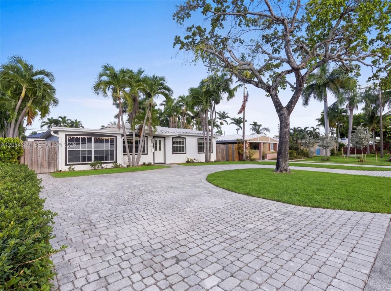 1716 NE 17th Ave , Fort Lauderdale, FL 33305 Photo