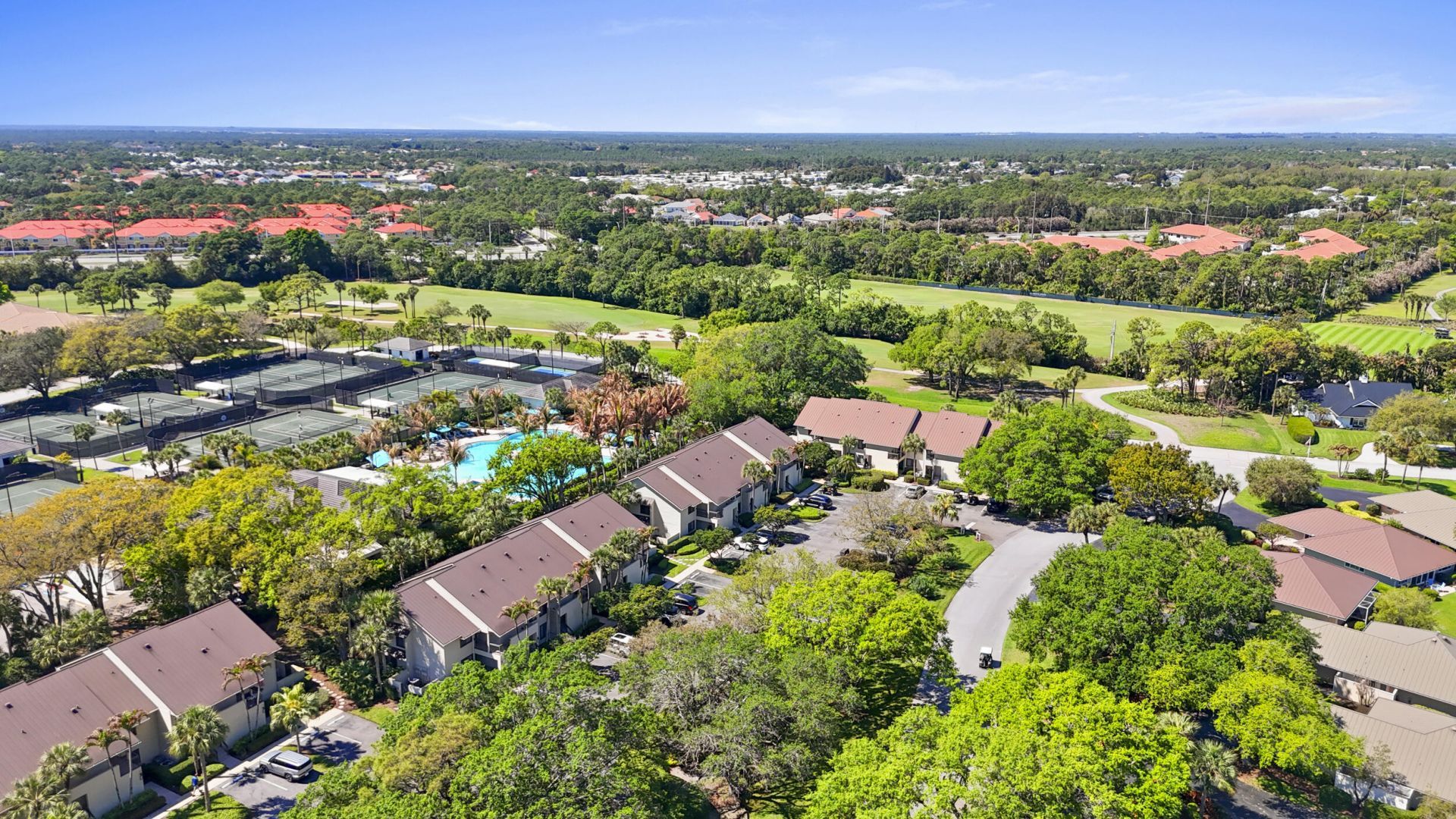 5172 SE Club Way, Unit 207, Stuart, FL 34997 Photo