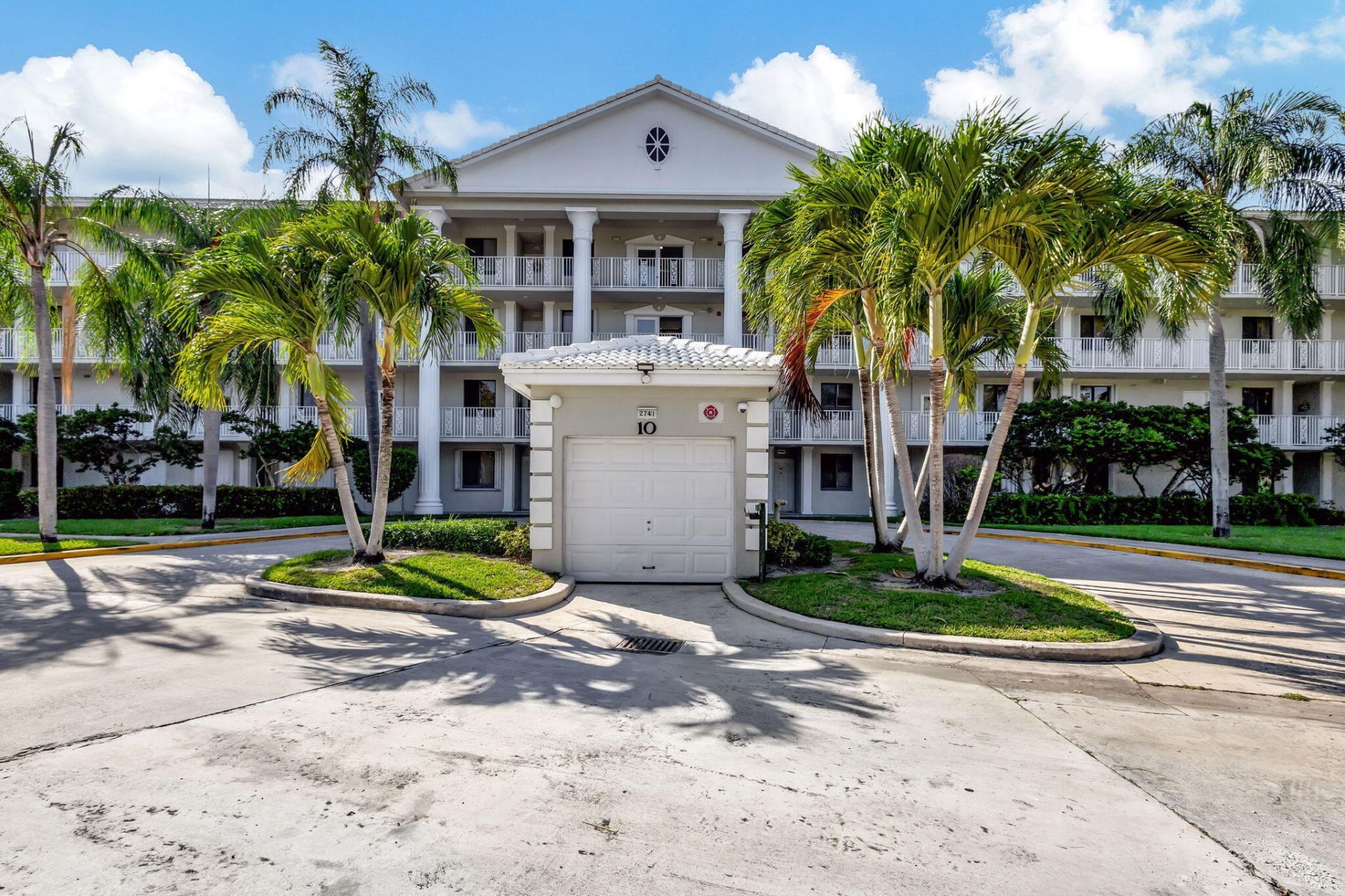 2741 Village Boulevard, Unit 104, West Palm Beach, FL 33409 Photo