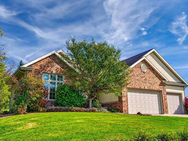 1370 Connemara Lane, Oregon, WI 53575