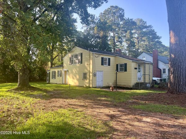 401 Bank Street, Washington, NC 27889