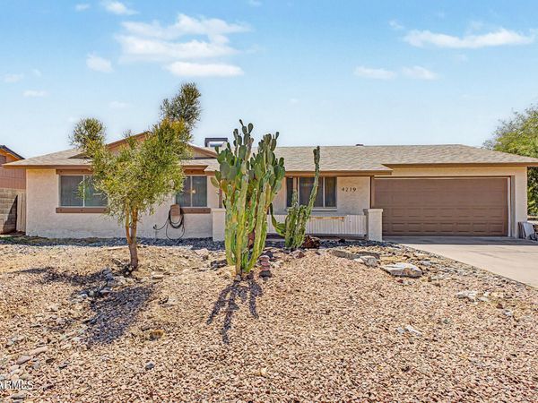 4219 W SUNNYSIDE Avenue, Phoenix, AZ 85029