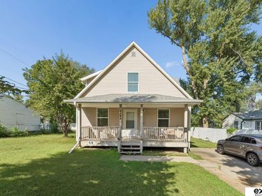 6244 N 36 Street, Omaha, NE 68111