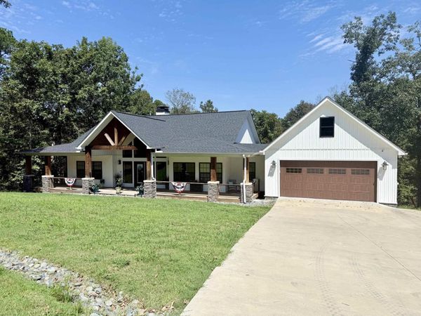 177 Green Creek Trail, Shirley, AR 72153