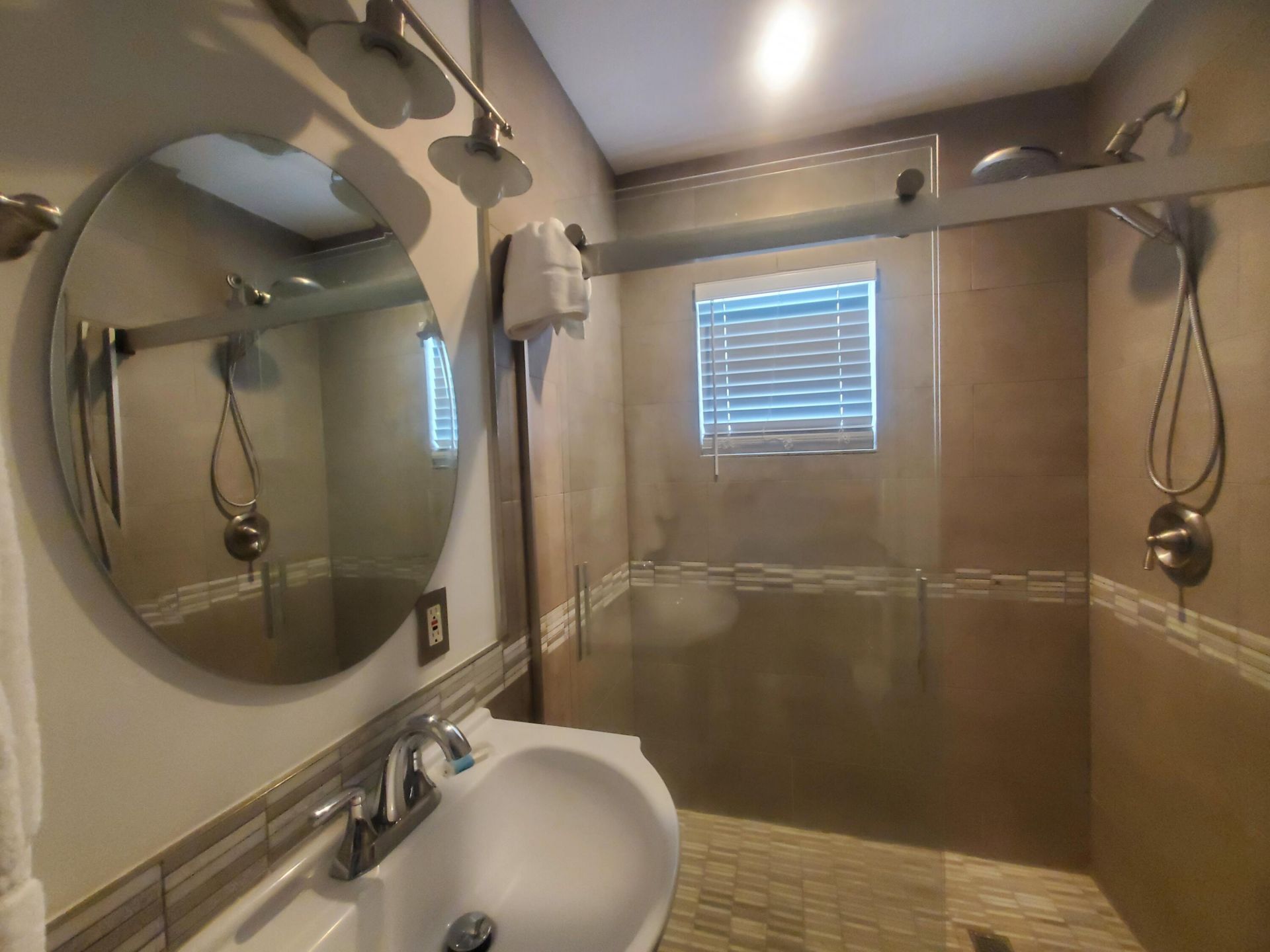 1225 Hillsboro Mile, Unit T1, Hillsboro Beach, FL 33062 Photo
